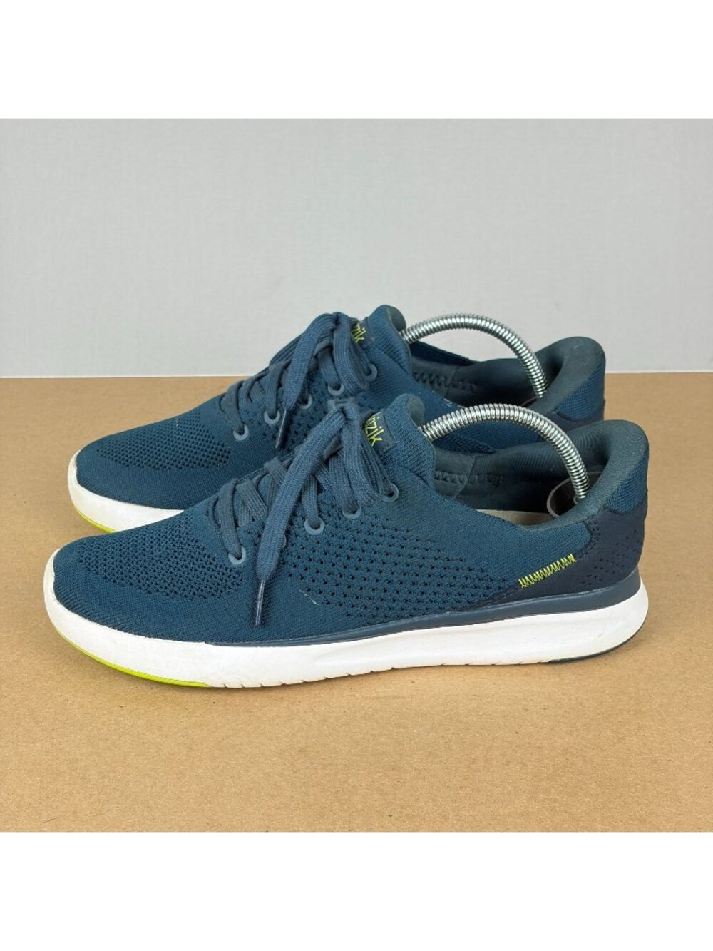 Kizik Lima Tidepool Handsfree Athletic Shoes Womens 8.5 Teal White Lace Up